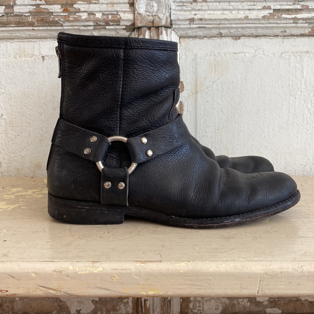 Frye Biker Black Short boots Sz 8 - Picture 4 of 10